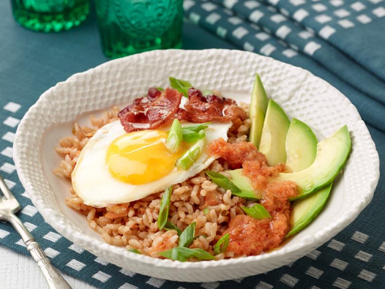 Chef Name: Food Network Kitchen

Full Recipe Name: Egg-and-Kimchi Rice Bowls

Talent Recipe: 

FNK Recipe: Food Networks Kitchen’s Egg-and-Kimchi Rice Bowls, as seen on Foodnetwork.com

Project: Foodnetwork.com, HOLIDAY/SUPER BOWL/COMFORT/HEALTHY

Show Name: 

Food Network / Cooking Channel: Food Network