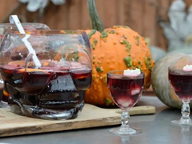 JARRA RACIMO SANGRIA TIPICA 12% vol カクテル