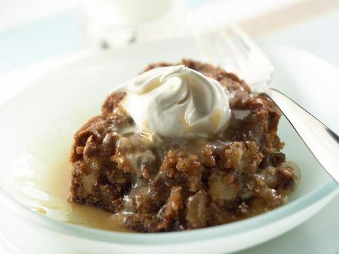 Cinnamon Apple Cake