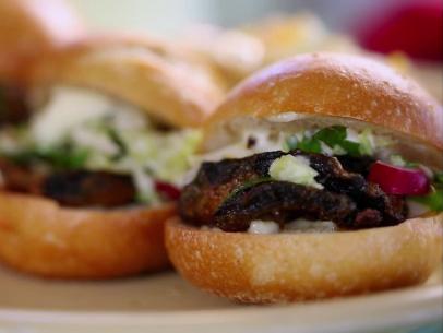 Photo from the restaurant listing for Loulou’s Griddle in the Middle