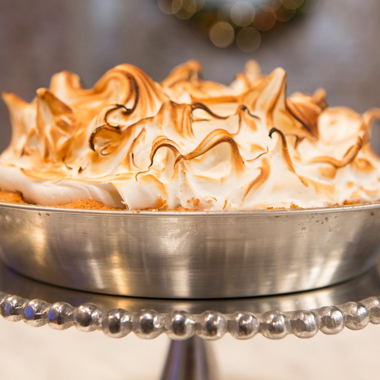 Cranberry Meringue Pie — The Redhead Baker