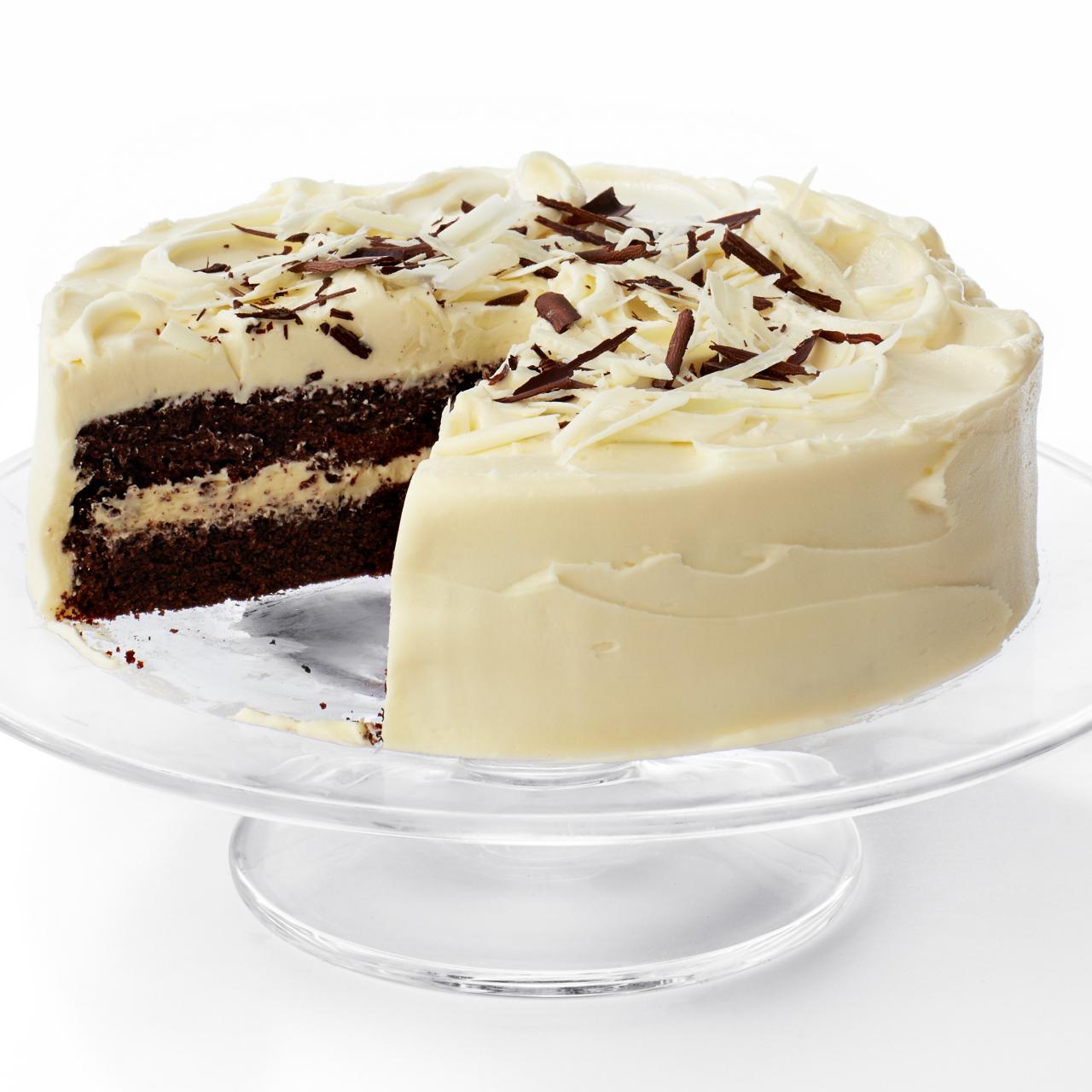 White Chocolate & Peppermint Pretzel Crisps | Ice Cream Cake | Homemade -  Public Lives, Secret Recipes