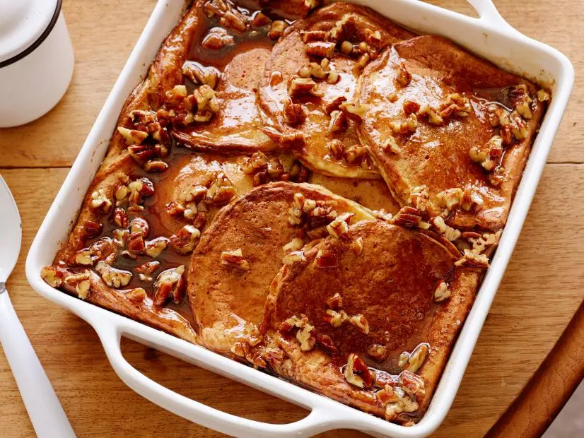 CINNAMONPECAN
PANCAKE BREAKFAST CASSEROLE
Food Network Kitchen
Unsalted Butter, Allpurpose
Flour, Baking Powder, Baking Soda, Sugar, Buttermilk, Eggs,
HalfandHalf,
Vanilla Extract, Cinnamon, Nutmeg, Maple Syrup, Pecans