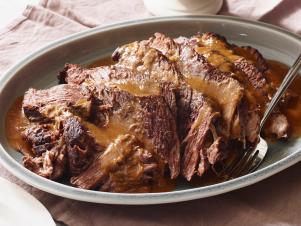 KC0102H_Slow-Cooker-Pot-Roast_s4x3