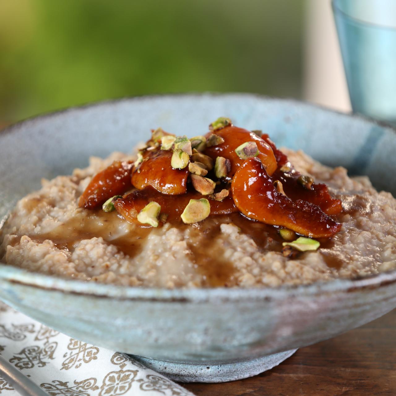 Toasted Oatmeal with Seared Plums