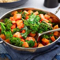 Chef Name: Ree DrummondFull Recipe Name: Butternut Squash and Kale Stir FryTalent Recipe: Ree Drummondâ  s Butternut Squash and Kale Stir Fry, as seen on The Pioneer WomanFNK Recipe: Project: Foodnetwork.com, Back to School/Sandwich Central/Dinner and a Movie/SidesShow Name: The Pioneer WomanFood Network / Cooking Channel: Food Network
