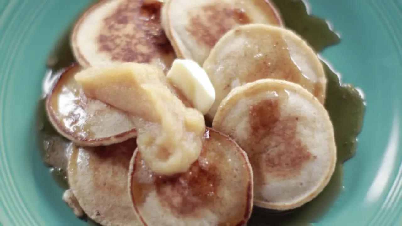 Applesauce Pancakes