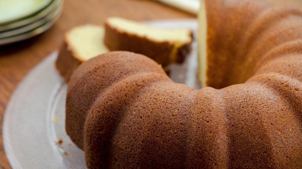 Pound Cake Recipe - Baking Sense®