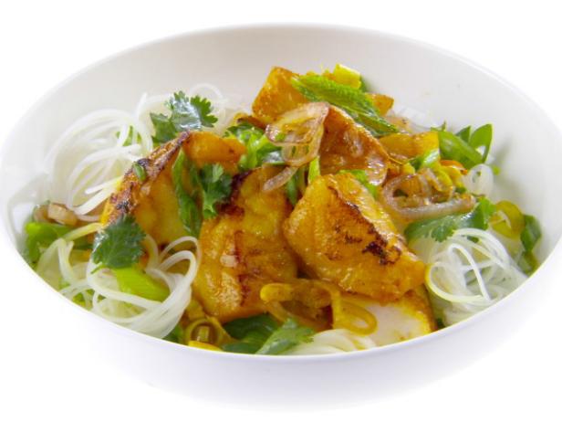 Vietnamese Red Snapper with Noodles image