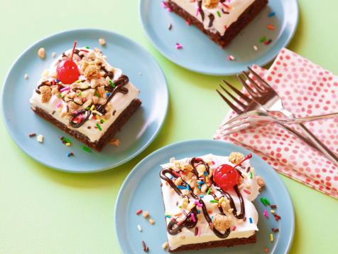 Cake-Mix Ice Cream Sundae Cake
