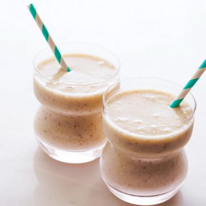 Banana and Walnut Smoothie Recipe | Giada De Laurentiis | Food Network