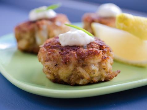 Gulf Coast Crab Cakes with Country Remoulade