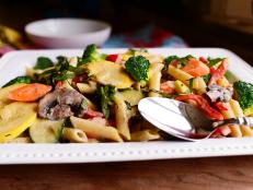 Food Network Magazine has challenged you to snap your best shot of Ree Drummond's Pasta Primavera for a chance to win a brand new Nikon D3300.