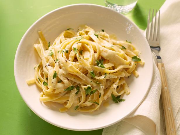 Vegan Lemon Fettuccine Alfredo