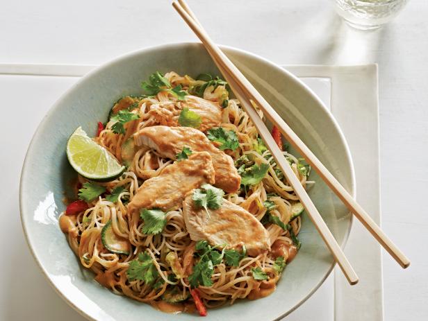 Chilled Peanut Chicken Noodle Salad image