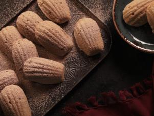 RF0208H_Cinnamon-Sugar-Madeleines_s4x3