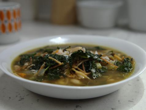 Toasted Spaghetti Minestra with Tuscan Kale