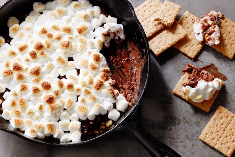 26 Gloriously Gooey S'mores (No Campfire Needed!)