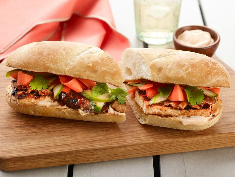 Chef Name: Food Network KitchenFull Recipe Name: Grilled Shitake and Tofu Bahn MiTalent Recipe: FNK Recipe: Food Network Kitchenâ  s Grilled Shitake and Tofu Bahn Mi, as seen on Foodnetwork.comProject: Foodnetwork.com, SUMMER/APPETIZERS/PASTAShow Name: Food Network / Cooking Channel: Food Network