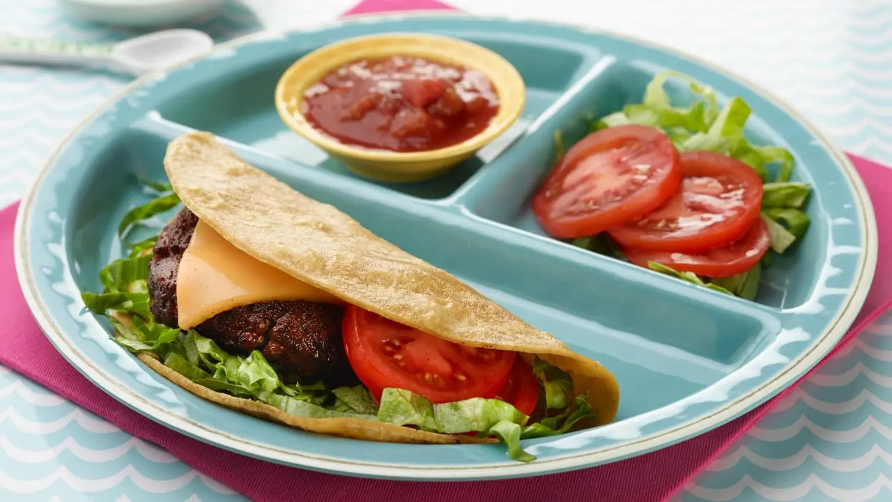 Kids Can Make: Taco Cheeseburger