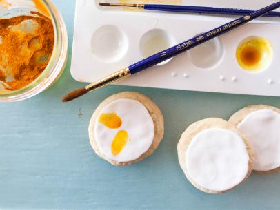 How To Paint Cookies - The Easiest Method – Simple, Family