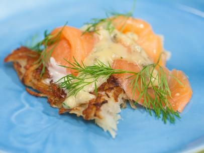 Geoffrey Zakarian's dish called "Crispy Potato Cake with Smoked Salmon and Dill-Caper Vinaigrette", as seen on Food Network's The Kitchen, Season 2.