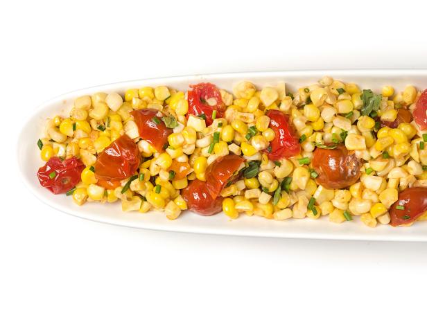 Corn with Tomatoes and Herbs_image