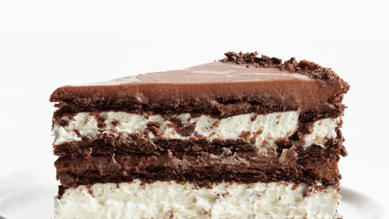 Chocolate-Hazelnut Icebox Cake