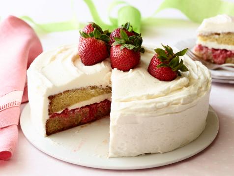 5 Cakes That Will Make Mom Weep with Joy