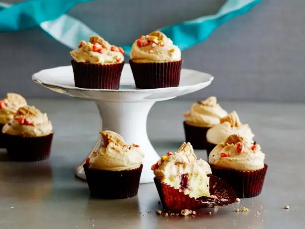 Jelly-Filled Cupcakes With Peanut Butter Frosting Recipe | Tyler Florence | Food Network
