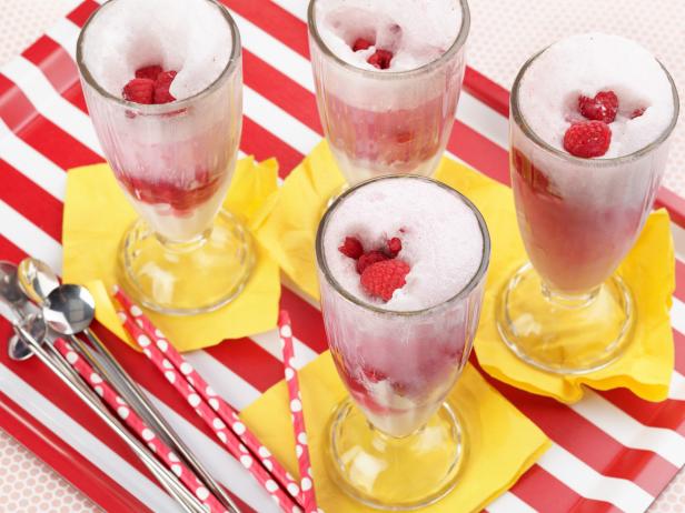 Raspberry Ice Cream Sodas_image