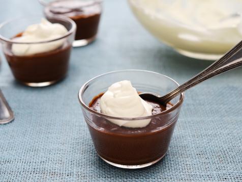 Smooth and Creamy Chocolate Pudding