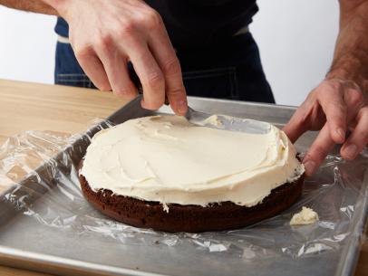 How to Make an Ice Cream Cake, Cooking School