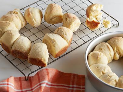 Polly Judd's Yeast Rolls for Naomi Judd's Family Table as seen on Food Network's Food Network Specials