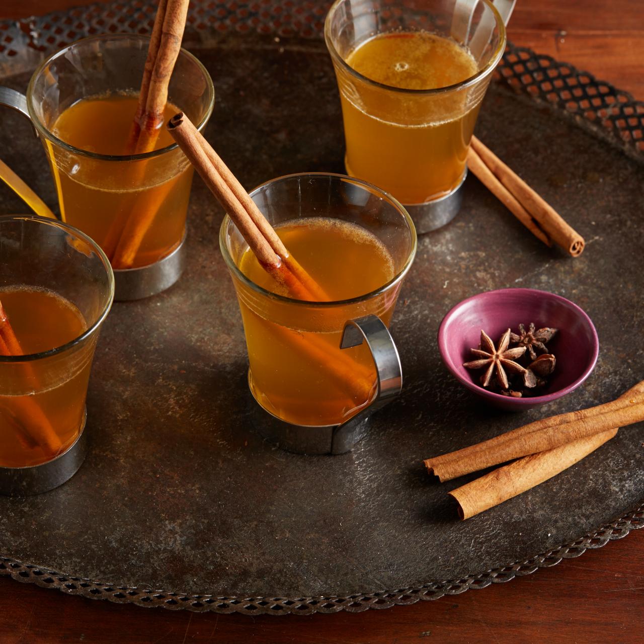 Apple Cider Bar: Host a Festive Celebration of Fall