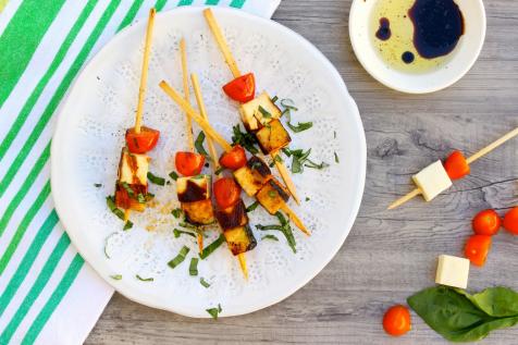 Caprese Skewers A Grill Season Great With A Low Sodium Twist Food Network Healthy Eats Recipes Ideas And Food News Food Network Select from premium caprese skewers of the highest quality. food network