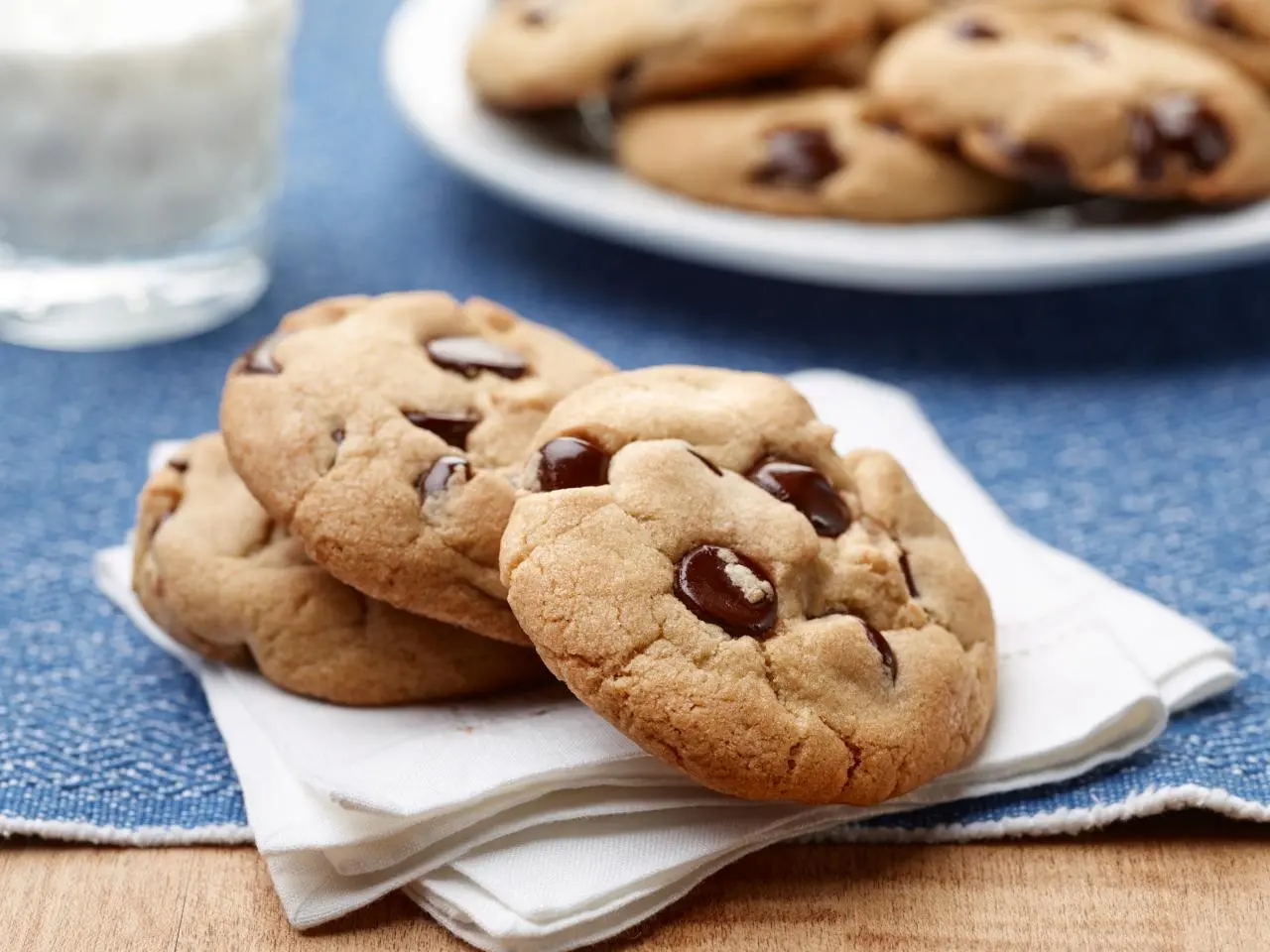 Bakers Watch making Chocolate Chip offers Cookies