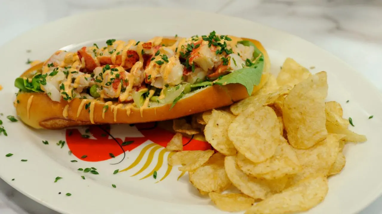 Geoffrey's Lobster Roll
