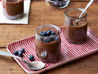 Food Network
Damaris Phillips Chocolate Mason Jars
From the Pantry Desserts,Food Network
Damaris Phillips Chocolate Mason Jars
From the Pantry Desserts