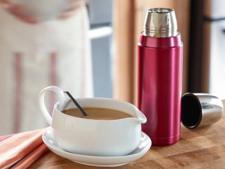 Chef Name: Food Network Kitchen

Full Recipe Name: Thermos as Gravy Warmer

Talent Recipe: 

FNK Recipe: Food Networks Kitchenâ  s Thermos as Gravy Warmer, as seen on Foodnetwork.com

Project: Foodnetwork.com, Beat the Clock Dinners / Thanksgiving

Show Name: 

Food Network / Cooking Channel: Food Network