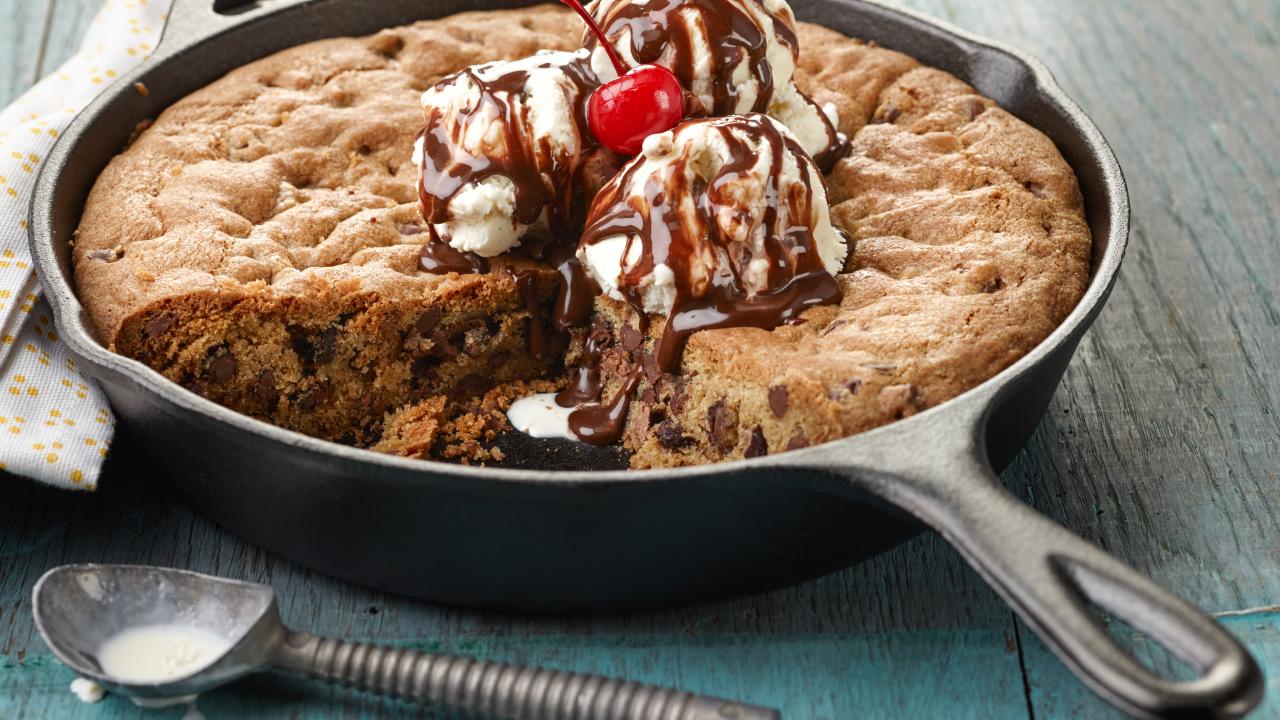 Skillet Cookie Sundae  Clean Eating with a Dirty Mind