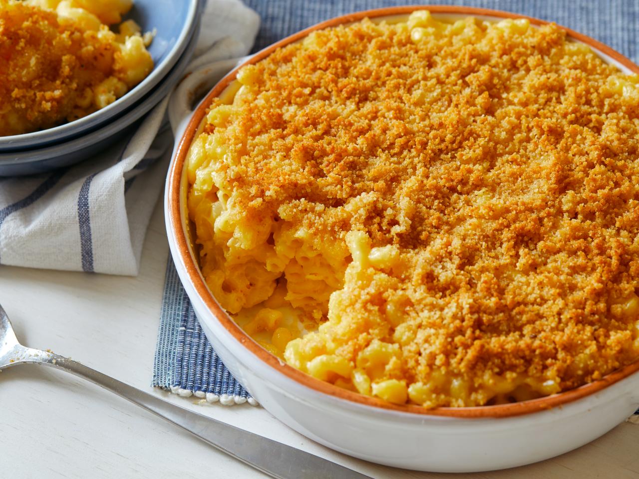 Baked Macaroni and Cheese Recipe | Trisha Yearwood | Food Network