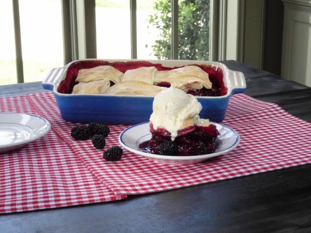 Blackberry Cobbler 