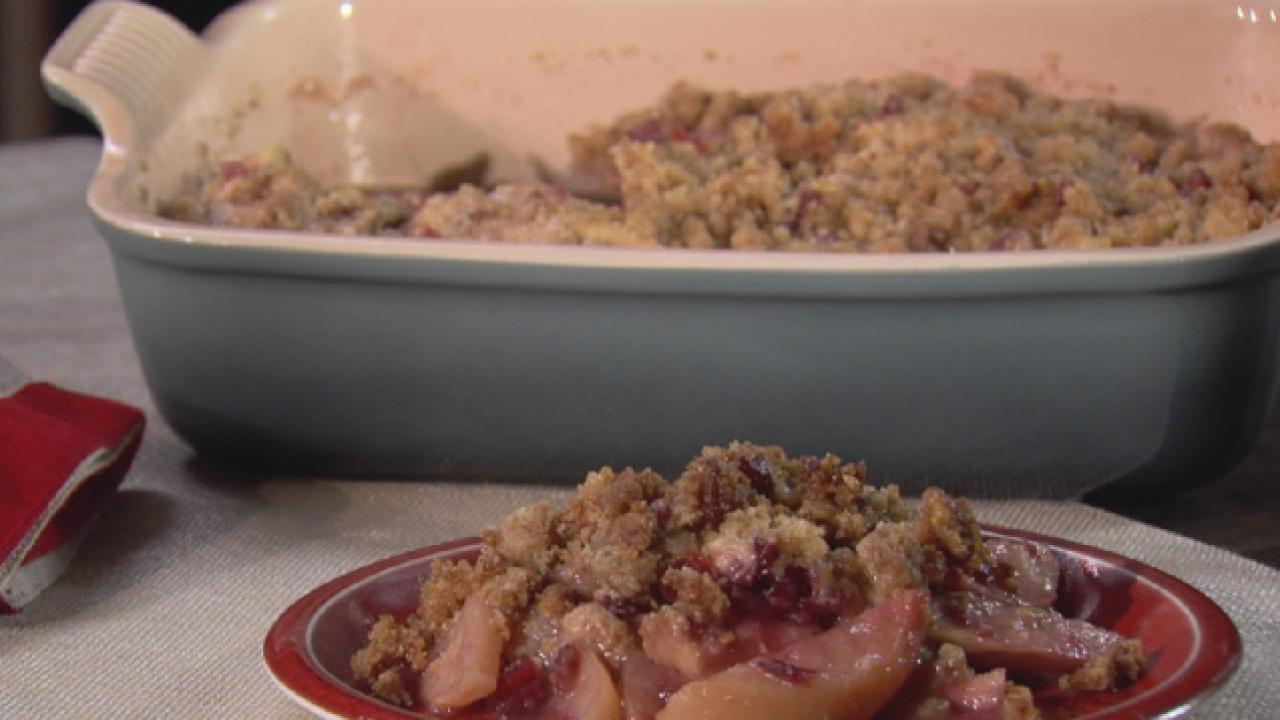 Pear and Cranberry Crumble