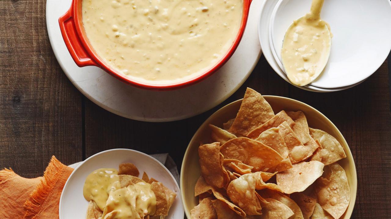 Ree's Green Chile Queso