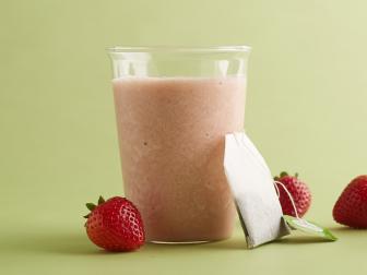 Food Network KitchenStrawberry-Green Tea SmoothieHealthy EatsFood Network