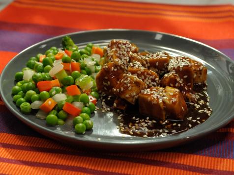 Quick and Easy Sweet and Sticky Orange Chicken Glaze