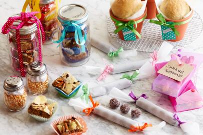 The Best Food Gifts for Women (Holiday Gift Guide)