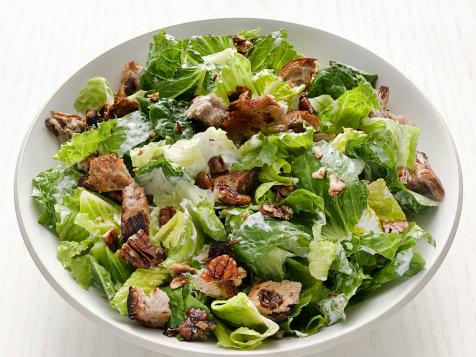 Ranch Salad with Candied Pecans