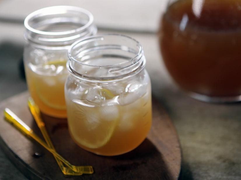 Back Nine Spiked Arnold Palmer Recipe Nancy Fuller Food Network